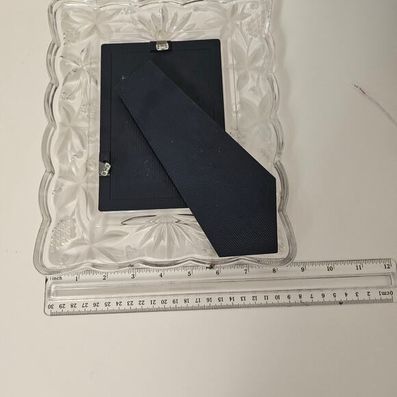 Picture frame Heavy Glass 10" x 8.5" Sketched Frosted Flowers - Picture 4 of 7